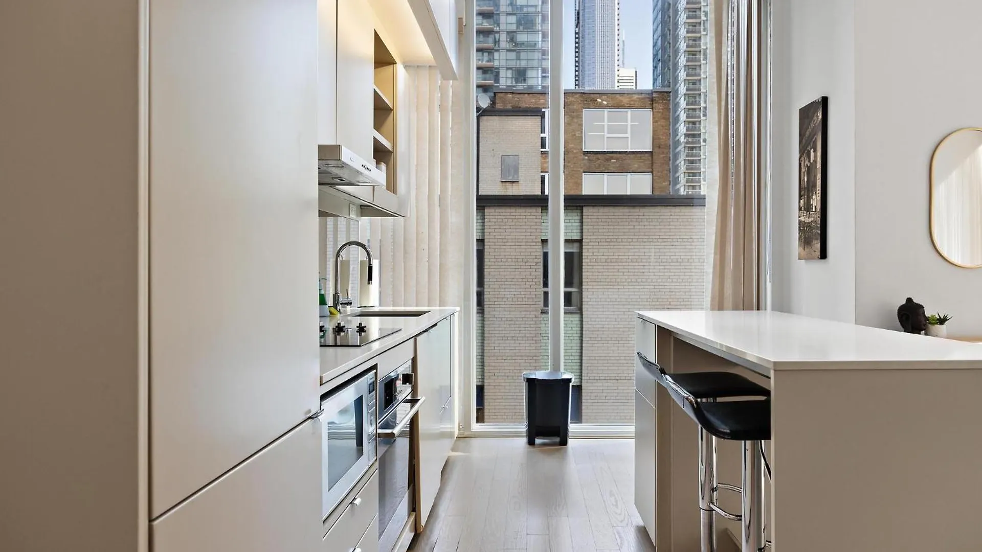 Downtown Toronto Condos 0*,  Canada